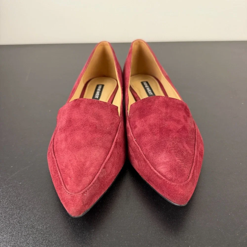 Nine West Abay Loafer Women 7.5M Burgundy Suede Pointed Toe Slip On Flats Career